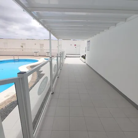 Sea View Colony Club 3 Baths 2 Bedroms 140m And Beachside *