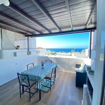 بيت للعطل Sea View Colony Club